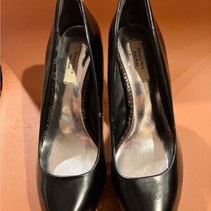 Simply Vera Vera Wang Black Heels